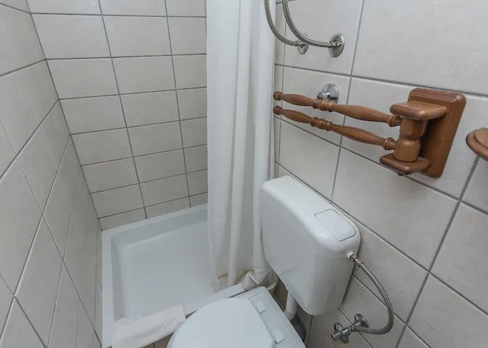 Five-bedroom In