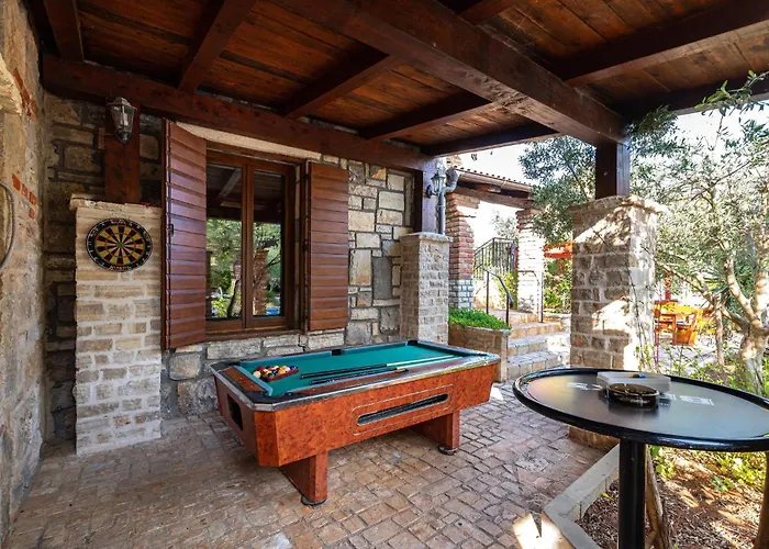 Five-bedroom In