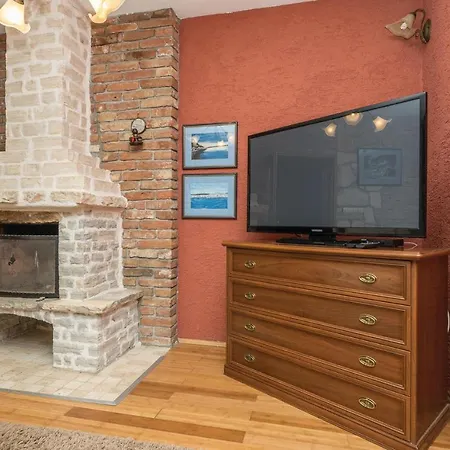 Ferienhaus Five-bedroom In *