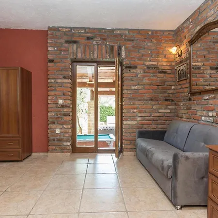 Five-bedroom In