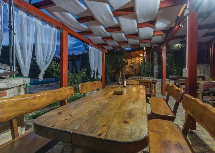 Five-bedroom In Vir